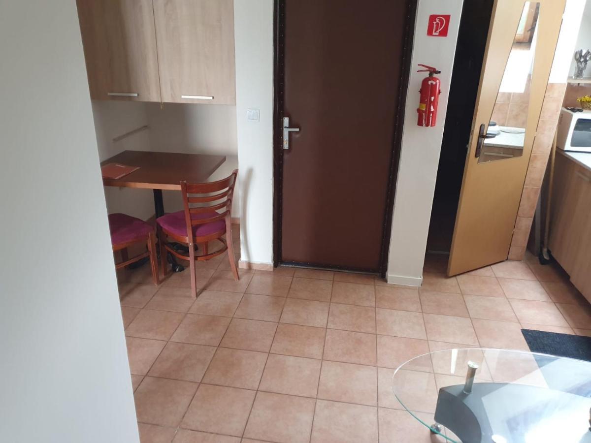 Apartman V Centre Mesta Martin Eksteriør bilde